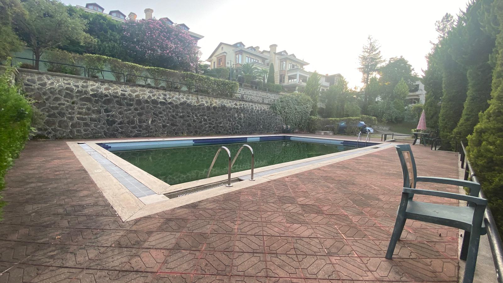 YALINCAK PARK EVLER 2'DE SATILIK TRİPLEKS VİLLA